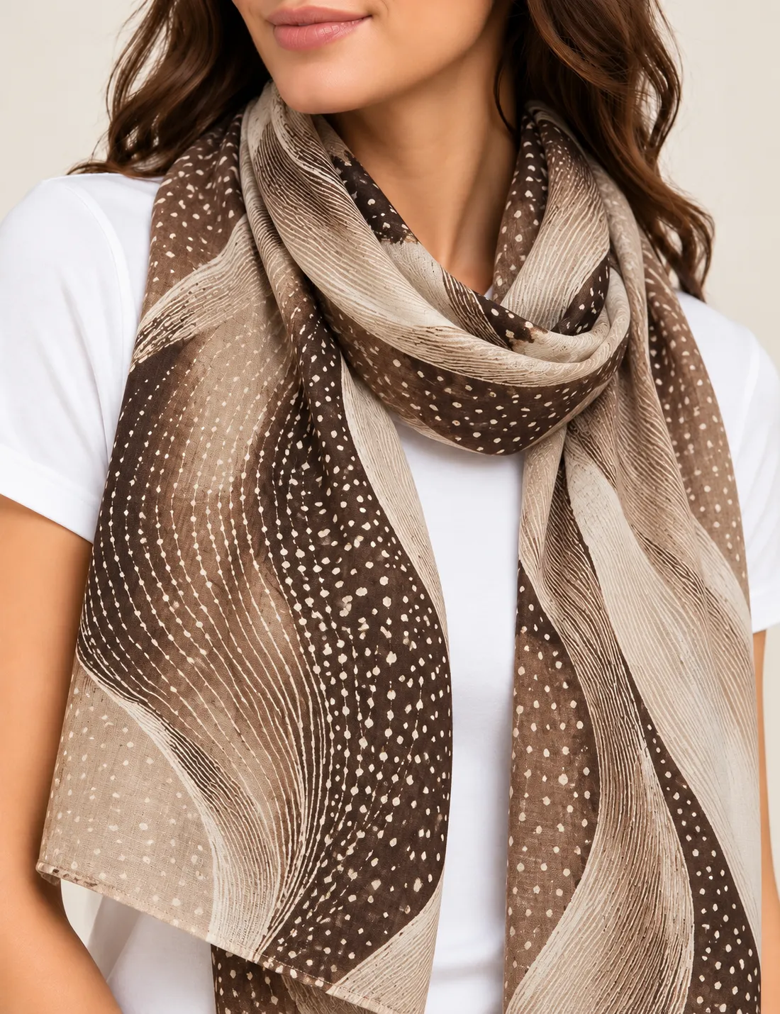 Pañuelo Estampado Ondas Marrón