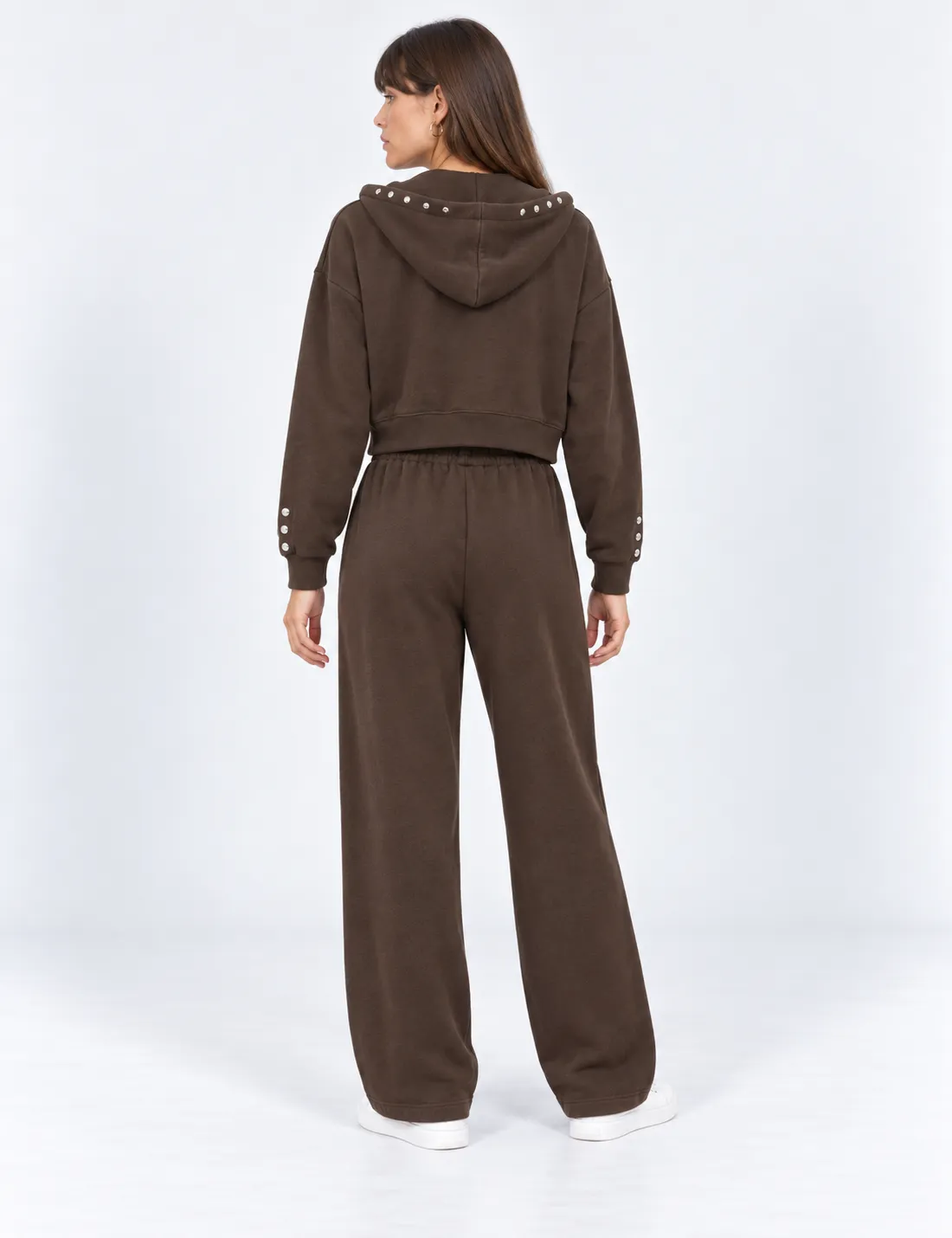 Alternative view of Sudadera Cremallera Tachuelas Chocolate